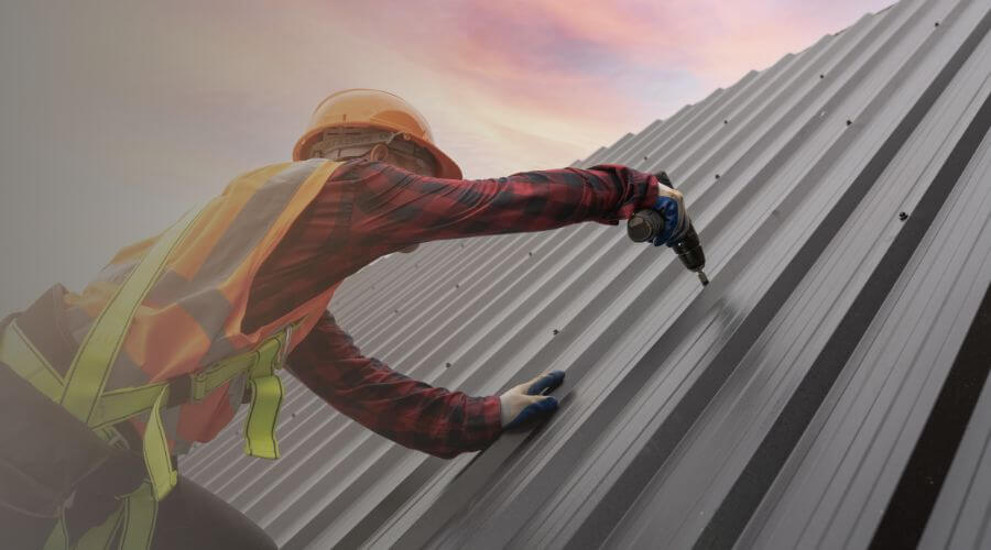 Professional gutter cleaning in Argyle, WI
